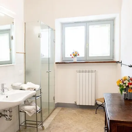 Italian Experience - Limone Alloggio per agriturismo