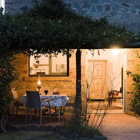 Italian Experience - Limone * Tuoro sul Trasimeno